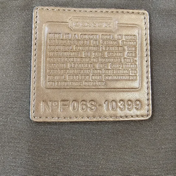 Coach Saddle Brown Vintage Chelsea 10399 Shoulder Bag w/Whipstitch Tassel Detail - Picture 9 of 17